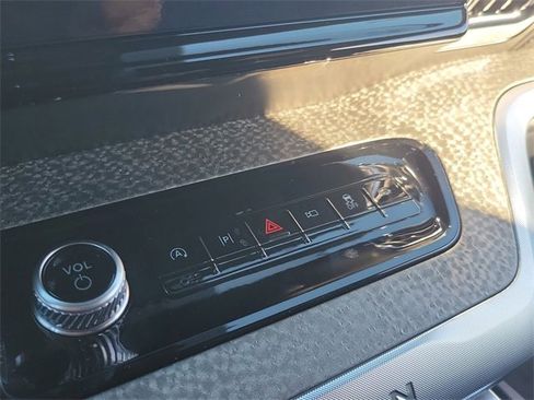 New 2026 Ford Expedition Tremor image 17