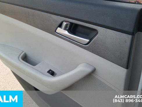 Used 2016 Hyundai Sonata SE FWD image 22