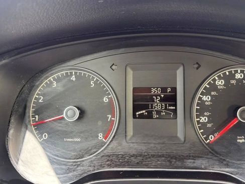 Used 2011 Volkswagen Jetta S FWD image 16