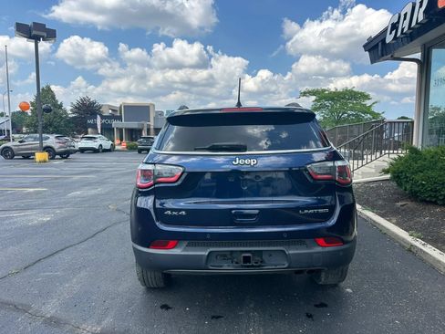 Used 2017 Jeep Compass Limited AWD/4WD image 5