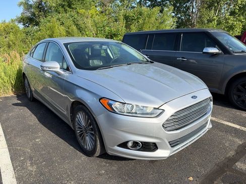 Used 2014 Ford Fusion Titanium AWD/4WD image 3