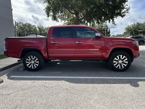 Used 2023 Toyota Tacoma Limited AWD/4WD image 10
