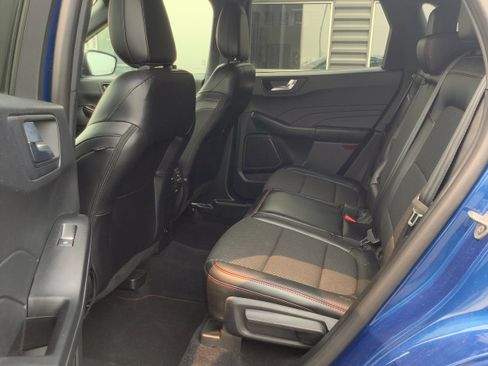 Used 2023 Ford Escape ST-Line Select w/ Tech Pack #1 AWD/4WD image 12