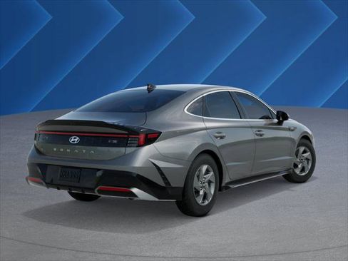 New 2026 Hyundai Sonata SE image 4