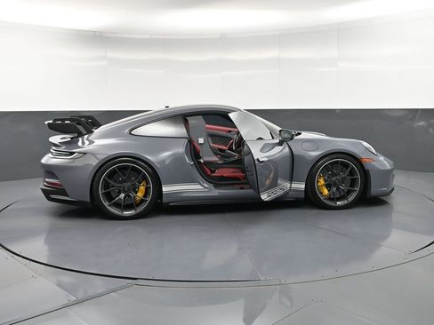 Certified 2022 Porsche 911 GT3 RWD image 35