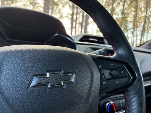 Used 2023 Chevrolet TrailBlazer RS image 28