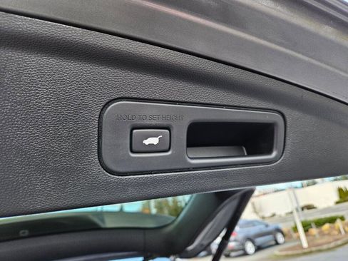 Certified 2022 Acura MDX A-Spec image 22