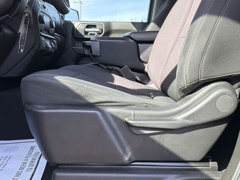 Used 2021 Chevrolet Silverado 1500 Custom image 22