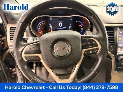 Used 2014 Jeep Grand Cherokee Limited w/ Luxury Group II AWD/4WD image 16