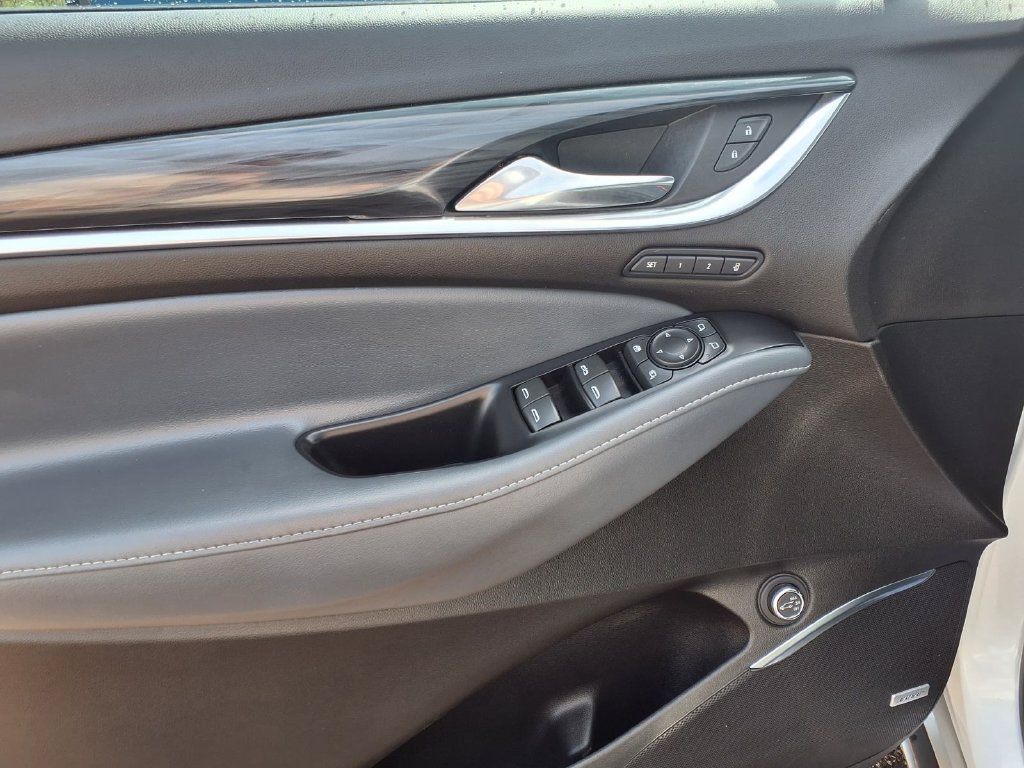 Used 2022 Buick Enclave Premium w/ Surround and Sites Package FWD image 9