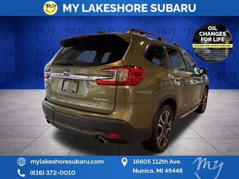 Used 2024 Subaru Ascent Touring AWD/4WD image 7