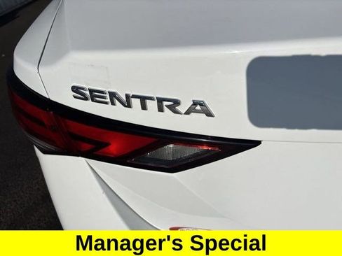Used 2022 Nissan Sentra SV image 44