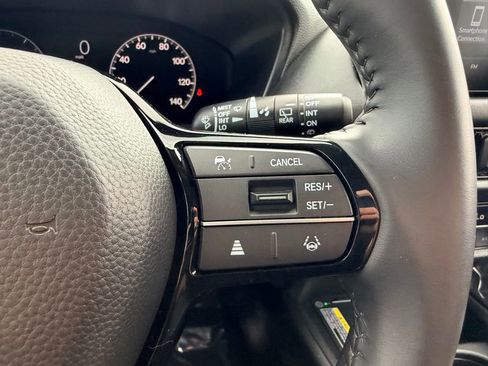 Used 2024 Honda HR-V EX-L image 31