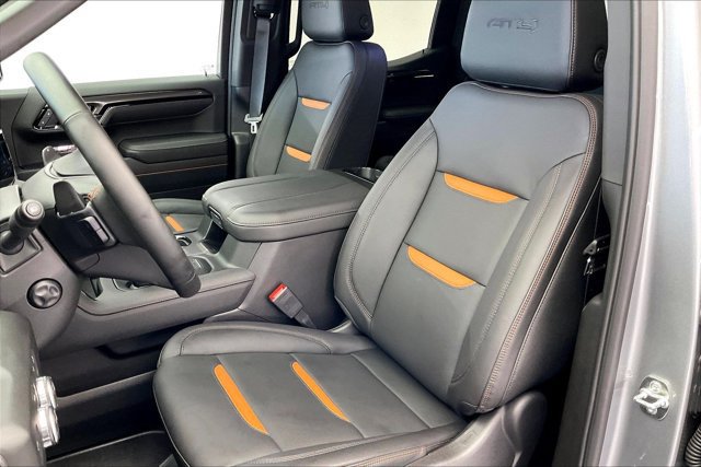 Used 2026 GMC Sierra 1500 AT4 w/ AT4 Premium Package AWD/4WD image 17