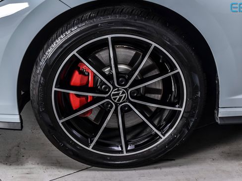 Used 2025 Volkswagen Jetta GLI Autobahn image 10