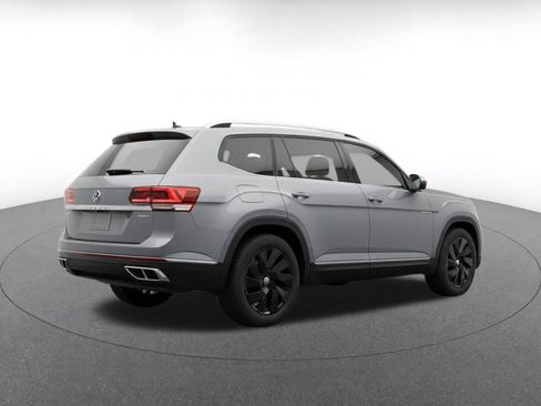 Used 2026 Volkswagen Atlas SE FWD image 13