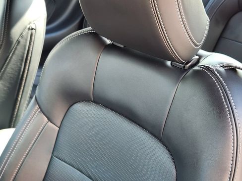 Used 2025 Ford Mustang Premium RWD image 17