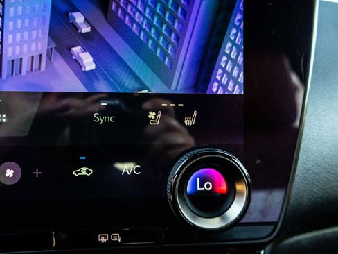 Used 2023 Lexus NX 350 AWD image 33
