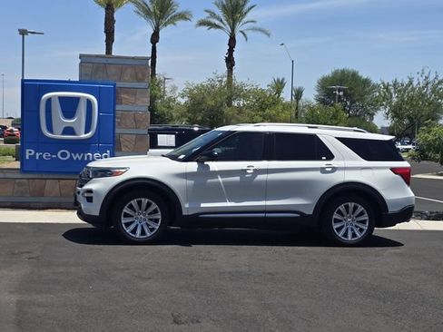 Used 2020 Ford Explorer Limited RWD image 7