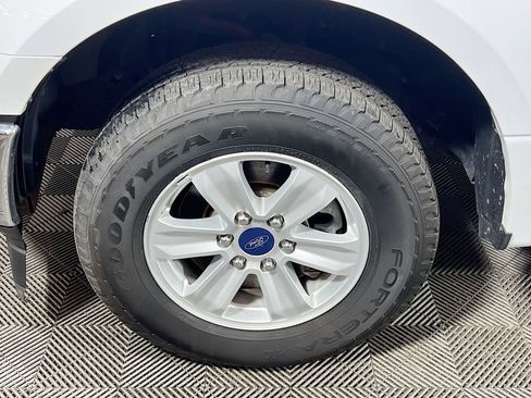 Used 2018 Ford F150 XLT image 25