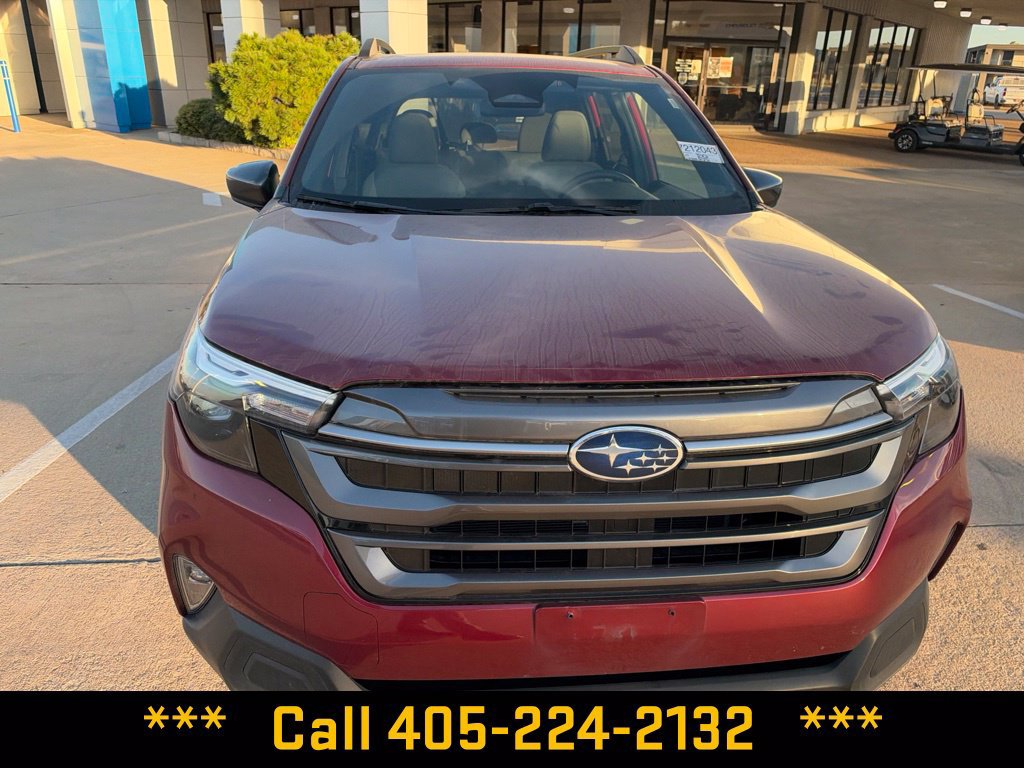 Used 2025 Subaru Forester Premium AWD/4WD image 15