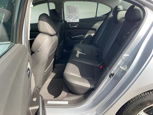 Used 2019 Acura TLX w/ Technology Package image 34