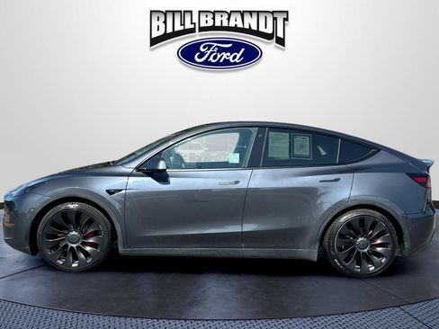 Used 2022 Tesla Model Y Performance AWD/4WD image 6