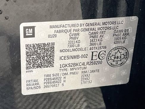 Used 2020 GMC Yukon SLT w/ Premium Edition AWD/4WD image 30