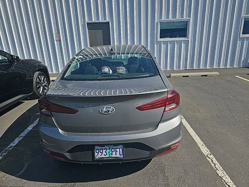 Used 2019 Hyundai Elantra SEL w/ Cargo Package image 3