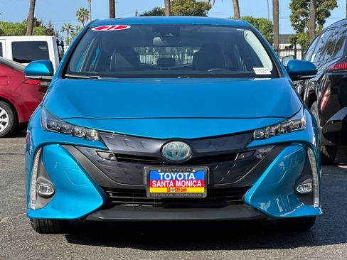 Used 2021 Toyota Prius Prime Limited w/ Carpet Mat Package (TMS) FWD image 9