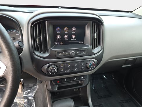 Used 2020 Chevrolet Colorado W/T w/ WT Convenience Package AWD/4WD image 17