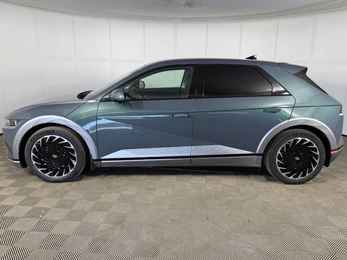 Used 2023 Hyundai Ioniq 5 Limited AWD/4WD image 18