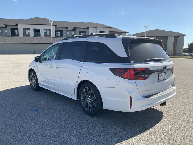 New 2027 Honda Odyssey Touring image 16