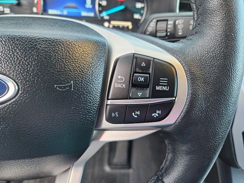 Used 2024 Ford Explorer XLT w/ Equipment Group 202A image 21