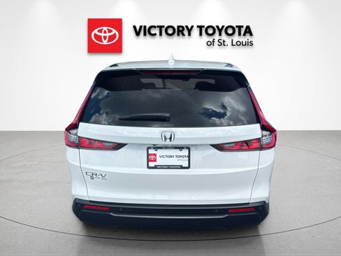 Used 2026 Honda CR-V EX-L image 4