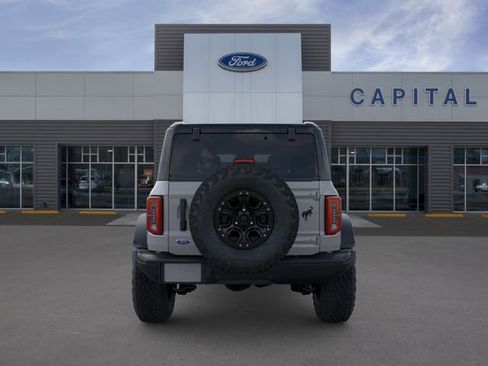 New 2026 Ford Bronco Badlands AWD/4WD image 5