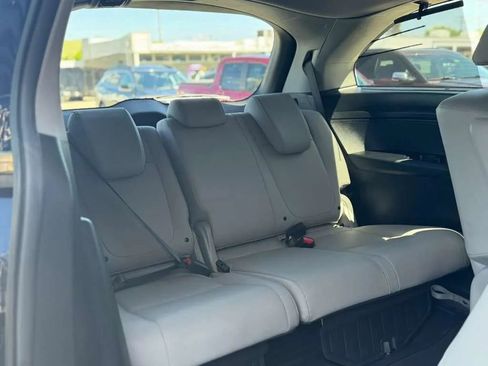 Used 2024 Honda Odyssey Touring image 17
