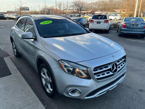 Used 2018 Mercedes-Benz GLA 250 4MATIC image 9