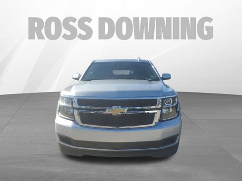 Used 2019 Chevrolet Suburban LT image 2