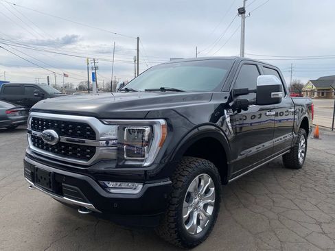 Used 2023 Ford F150 Platinum image 8