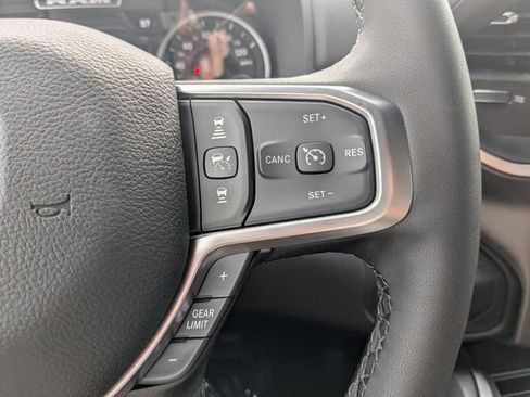 New 2026 RAM 2500 Big Horn AWD/4WD image 24