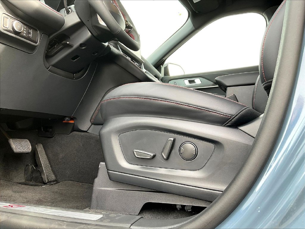 New 2027 Ford Explorer ST-Line w/ Premium Package AWD/4WD image 43