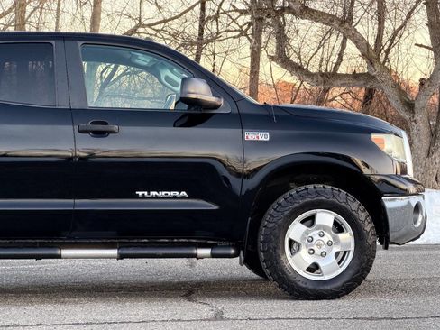 Used 2010 Toyota Tundra 4x4 Double Cab image 22