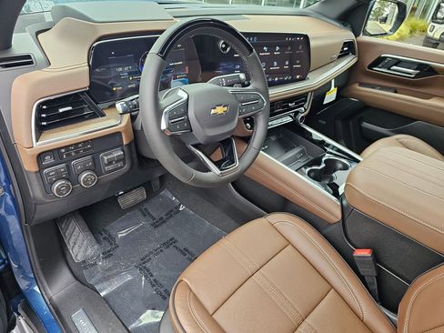 New 2026 Chevrolet Suburban High Country image 21