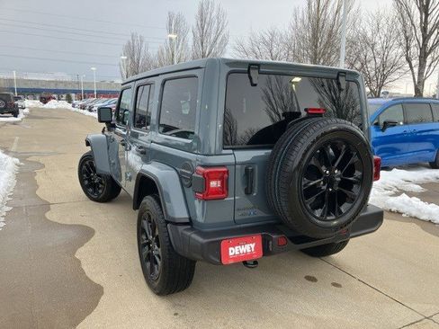 Certified 2025 Jeep Wrangler Sahara w/ Safety Group image 8