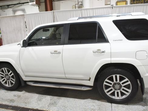 Used 2013 Toyota 4Runner Limited RWD image 30