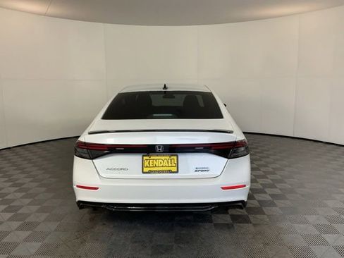 Used 2023 Honda Accord Sport image 6