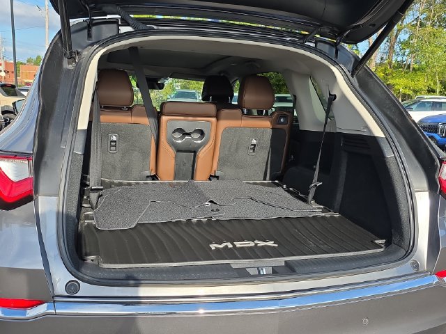 Used 2024 Acura MDX w/ Technology Package AWD/4WD image 14