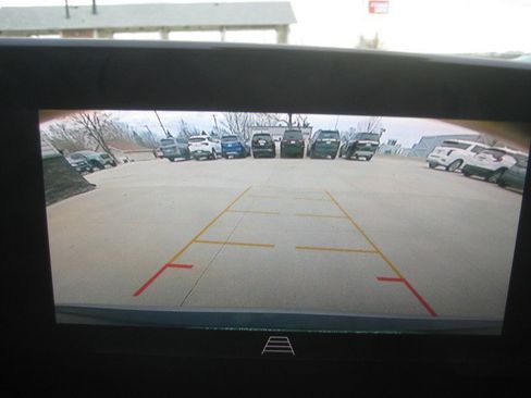 Used 2025 Buick Encore GX Preferred image 24