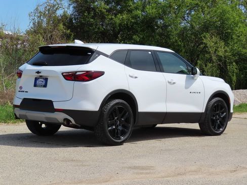 Used 2021 Chevrolet Blazer LT AWD/4WD image 3